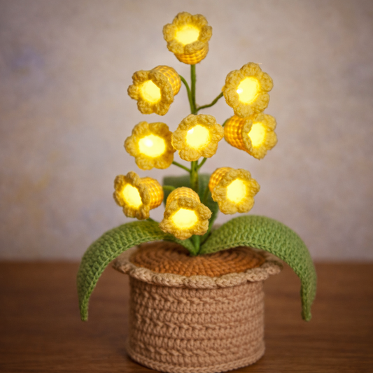 Crochet Flower Lamp